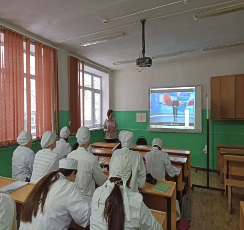 Профилактический час "Основной закон страны"