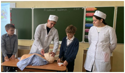 Волонтерская работа по теме: "Оказание первой медицинской помощи при ожогах и отравлении угарном газом".